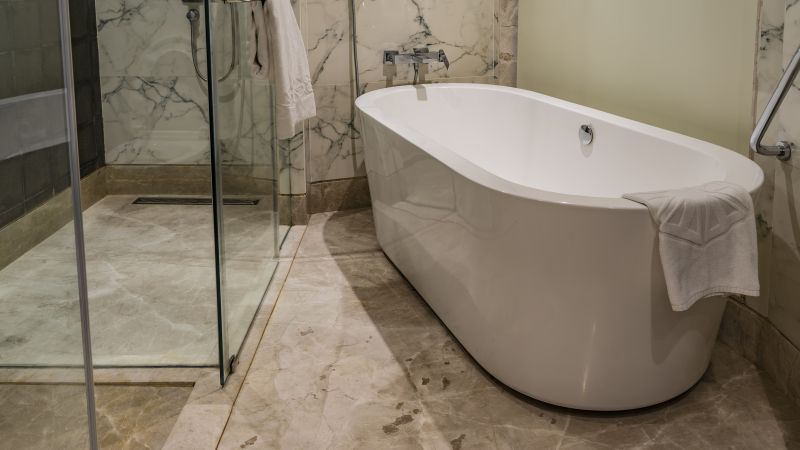 Standard Bathtub
